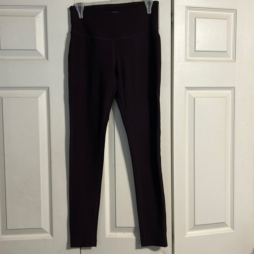 MONDETTA Size Small Compression Athletic Workout Leggings Deep Purple Stretch